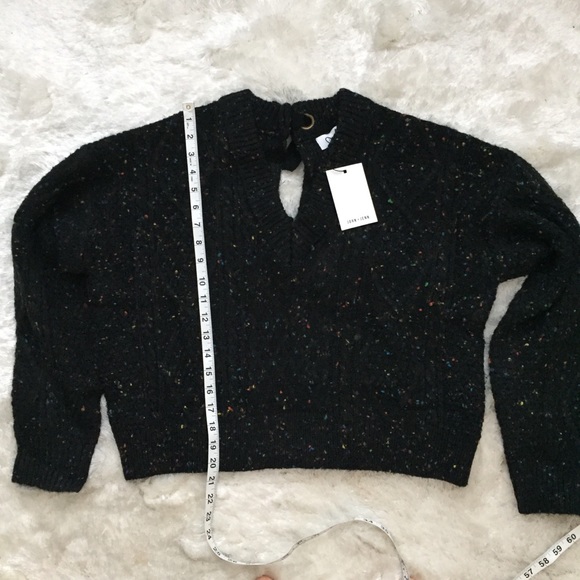 John +Jenn new sweater Sz M - Picture 9 of 15